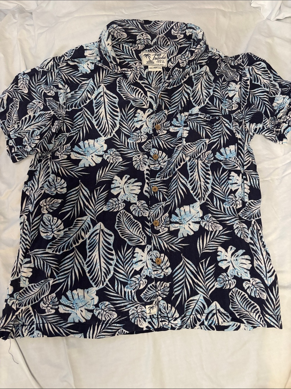 Trunks Surf & Swim Co Tropical Leaf Button Down Shirt Men’s M Cotton Rayon